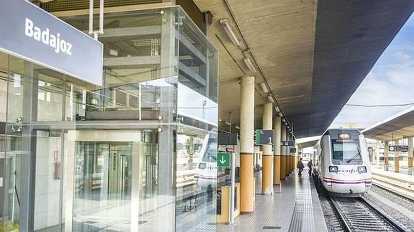 estacion badajoz tren