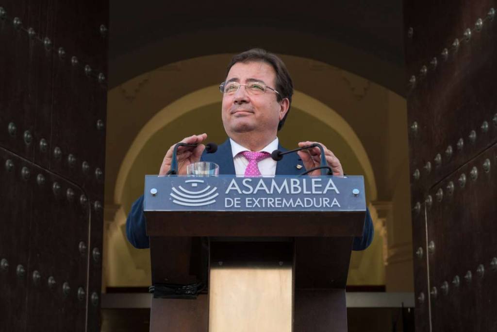fernandez vara toma de posesion 2