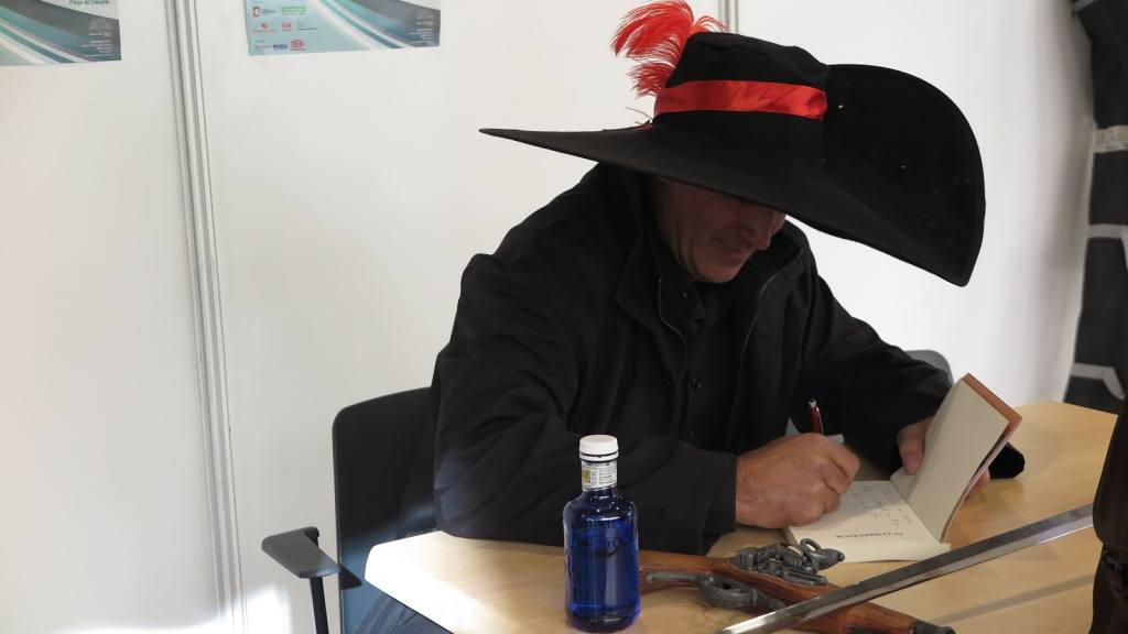 salvador vaquero