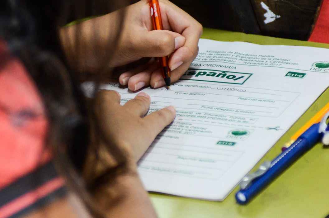 Estudiantes bachillerato pruebas examenes espanol colegio16