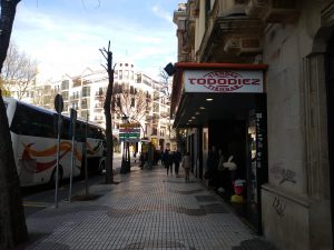 Avenida comercial de Cáceres