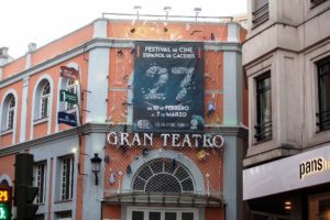 cartel cine solidario caceres
