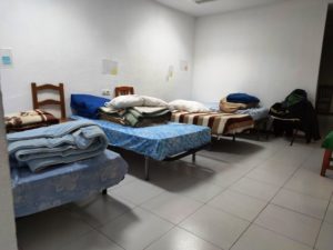 covid19 centro acogida personas sin hogar caritas badajoz