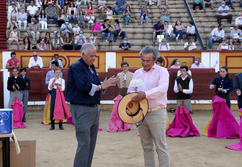 Novillada homenaje Luis Reina 08