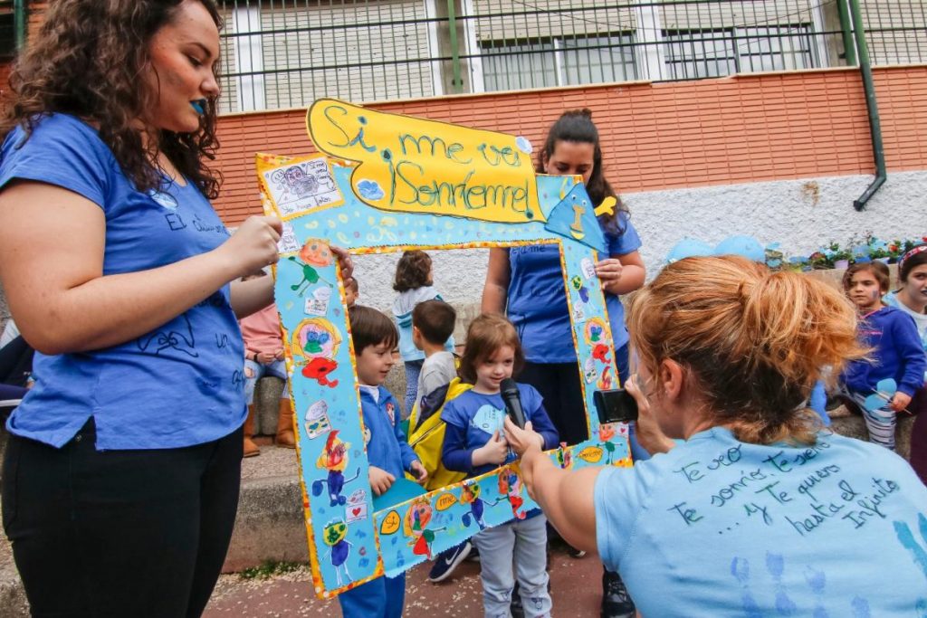 ESCUELAS ESPECIALES PARA LA EDUCACIÓN DE LAS PERSONAS CON DISCAPACIDAD autismo colegio