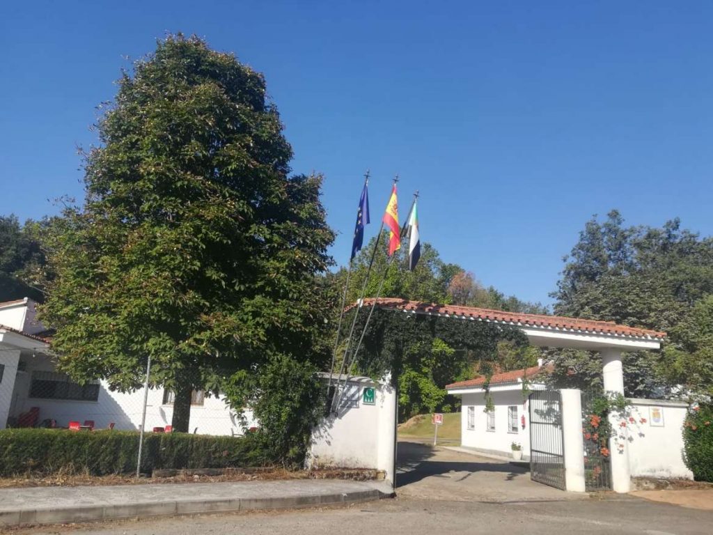 Reabre el Campamento Público de Turismo Carlos I en Cuacos de Yuste cuacos 2