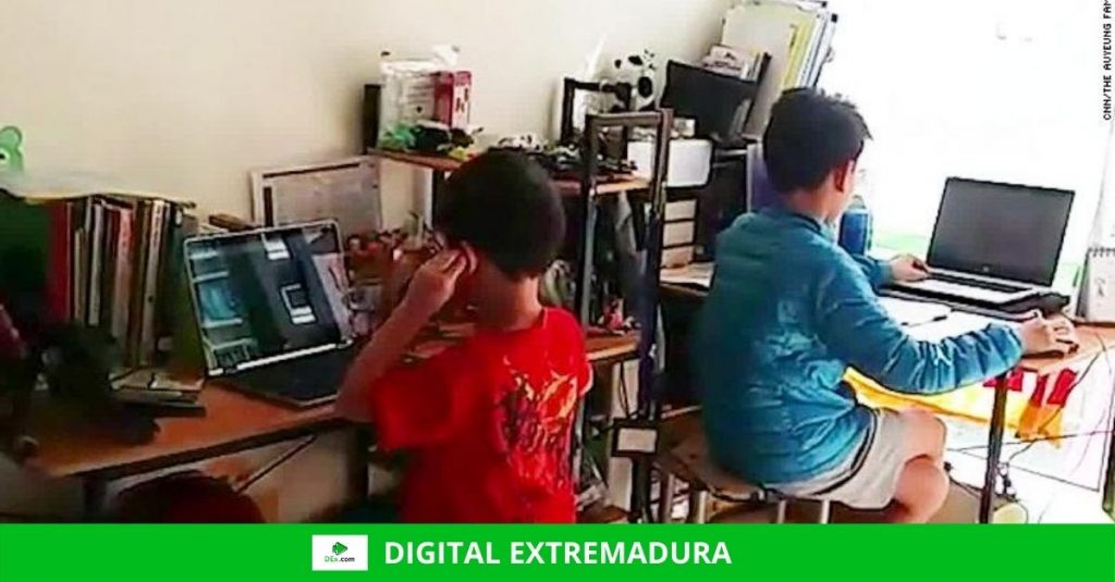 16 aulas de 15 centros educativos, en formación a distancia 10 aulas más de 9 centros se suman a la formación desde casa