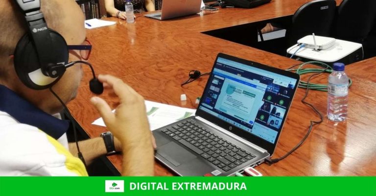 Casi 4.000 trabajadores de los centros educativos se forman en la prevención de la COVID-19