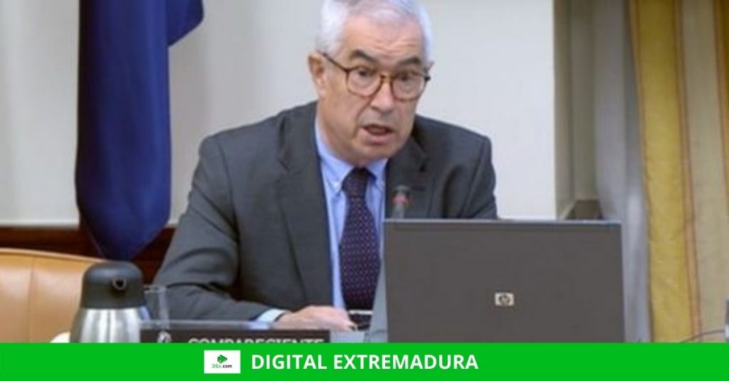 Dimite Emilio Bouza, el portavoz del Grupo COVID-19, a las 48 horas de ser nombrado Dimite Emilio Bouza, el portavoz del Grupo COVID-19, a las 48 horas de ser nombrado