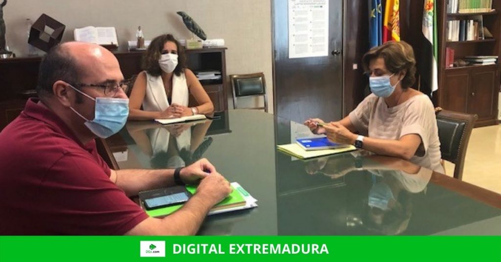 Iberdrola invertirá más de 1.500 millones de euros en renovables en Extremadura Iberdrola invertirá más de 1.500 millones de euros en renovables en Extremadura