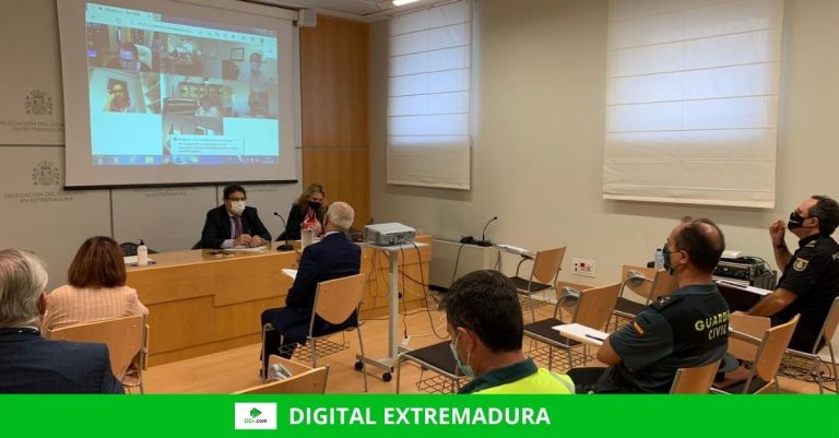 Reunión para coordinar el cumplimiento de las restricciones por covid 19 en Extremadura
