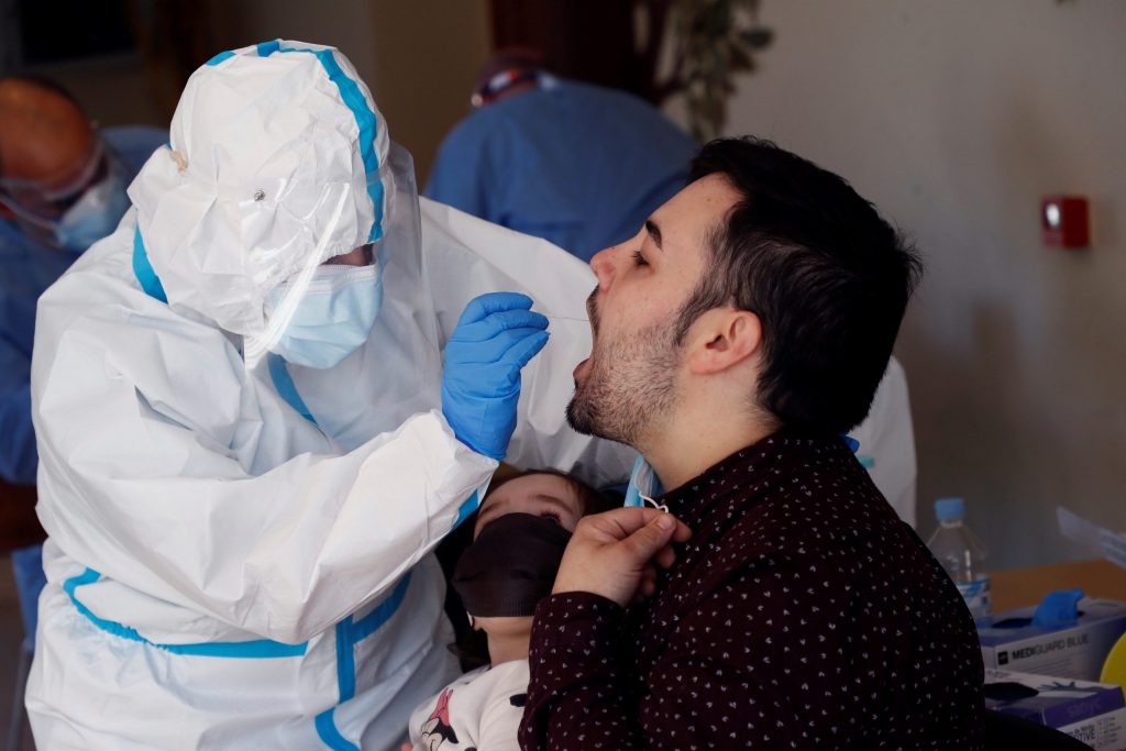 8.115 contagios de coronavirus, de los que 2.731 han sido diagnosticados en las últimas 24 horas coronavirus 2