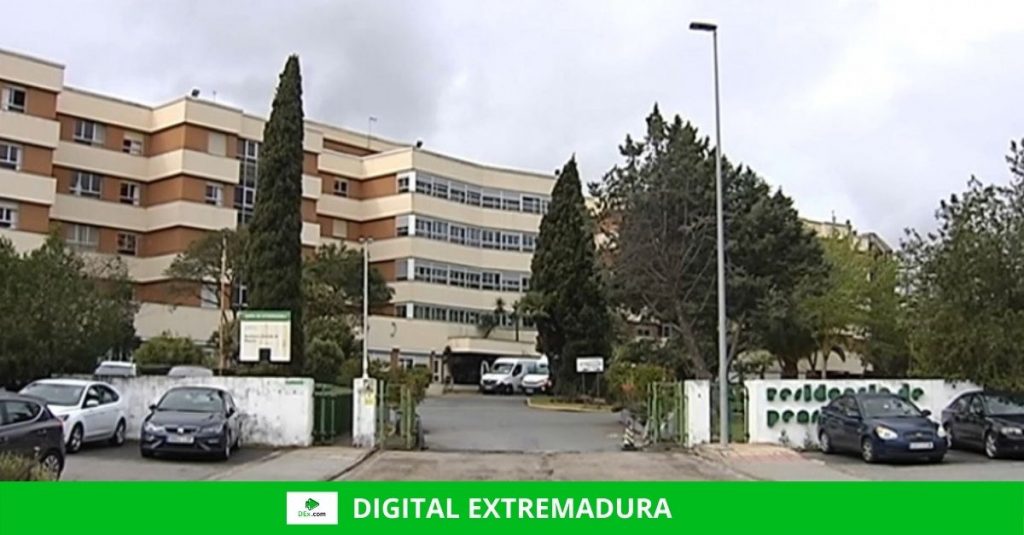 24 residencias extremeñas tienen usuarios positivos y acumulan 32 fallecidos