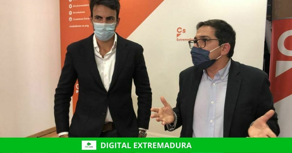 Ciudadanos no descarta la expulsión de los diputados rebeldes con la dirección nacional