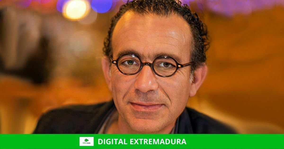 El poeta extremeño Diego Doncel, premio Internacional Loewe de Poesía con su obra Fragilidad