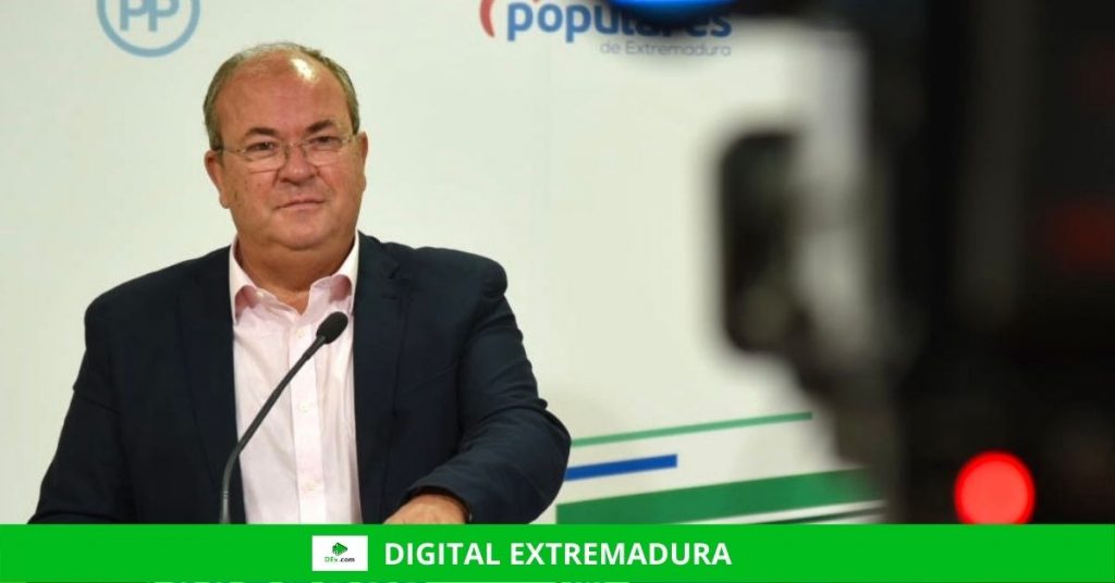 Monago reclama que se abonen las ayudas a autónomos para paliar los efectos económicos del Covid Monago pide que se “resucite” la atención primaria en Extremadura con “más batas y menos teléfonos”