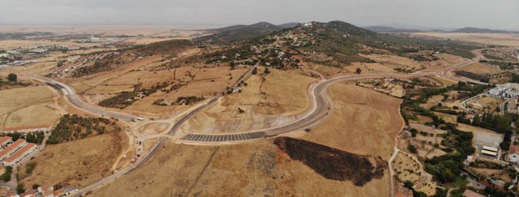 La Junta licita la redacción de los proyectos de los segundos tramos de la Ronda Sur de Badajoz y la Ronda Sureste de Cáceres PANORAMICA MONTANA