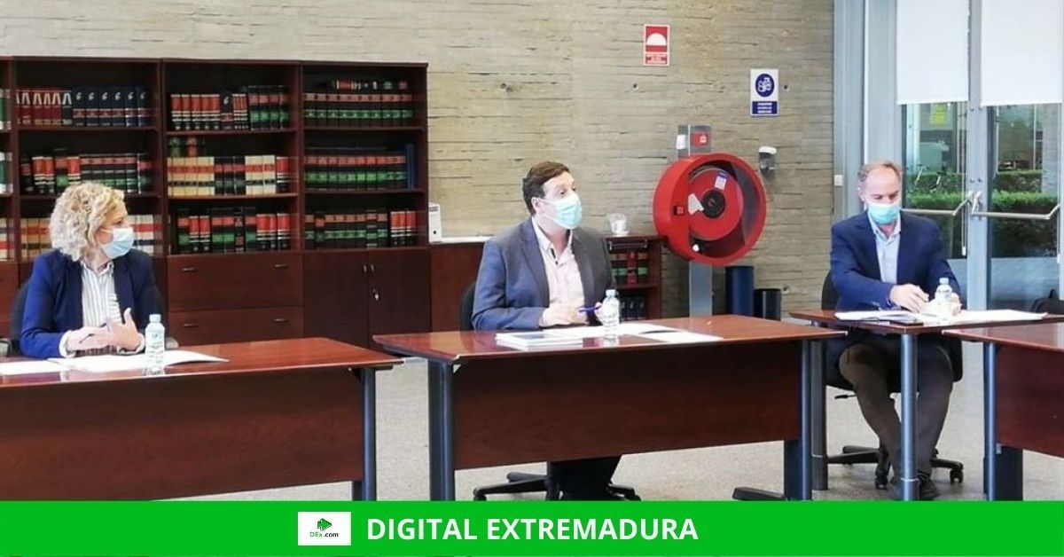 Se contratarán más de 70 maestros para el Programa Proa Plus, de apoyo educativo domiciliario