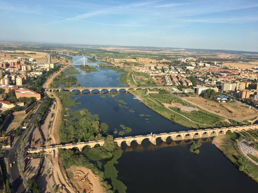 La aplicación que te ayuda a conocer la calidad el aire está disponible para Badajoz Vista aerea