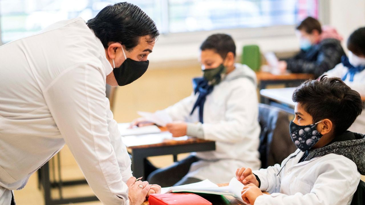aula coronavirus