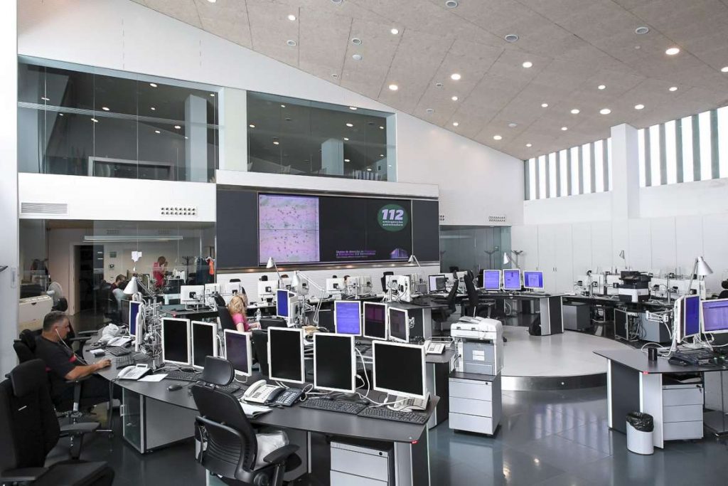 El 112 de Extremadura ha gestionado 325 incidentes diarios durante el periodo estival 112 1