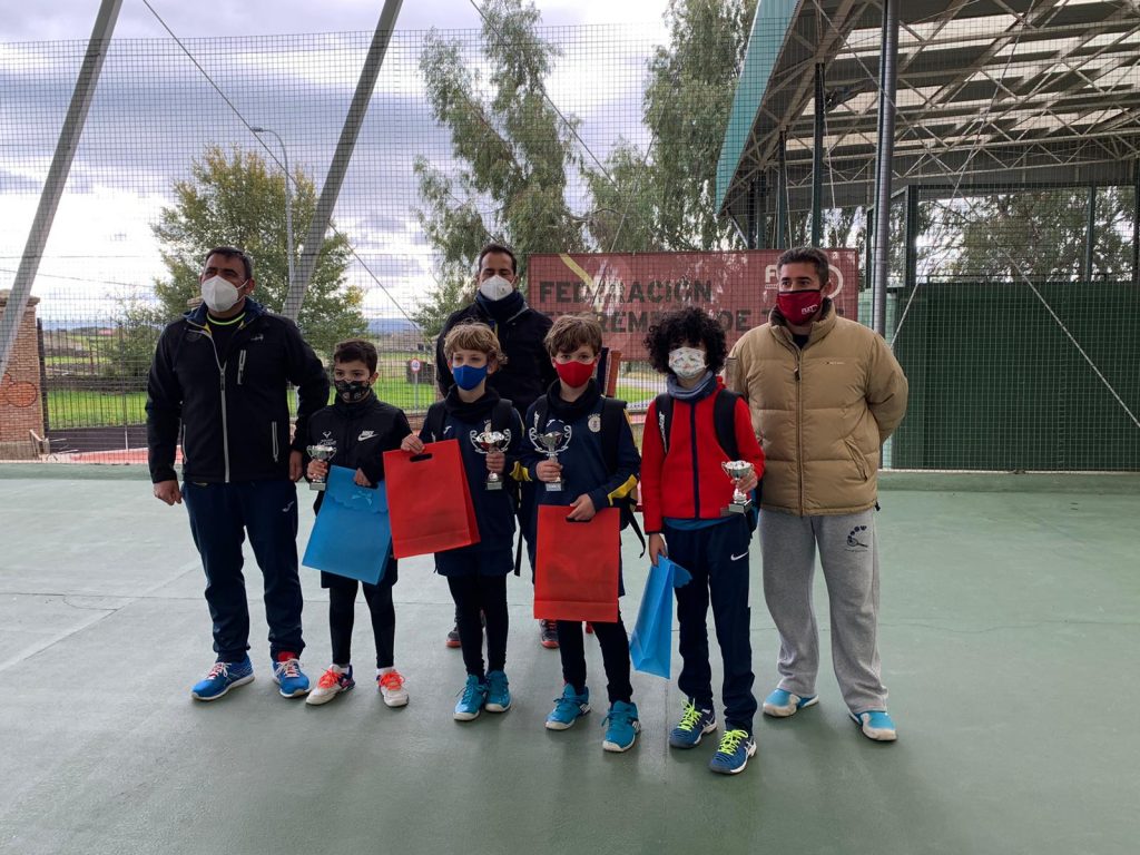 PRIMERA EDICIÓN DE LA COPA DE MAESTROS DE DOBLES EN EL CLUB DE TENIS CHINATA TENIS