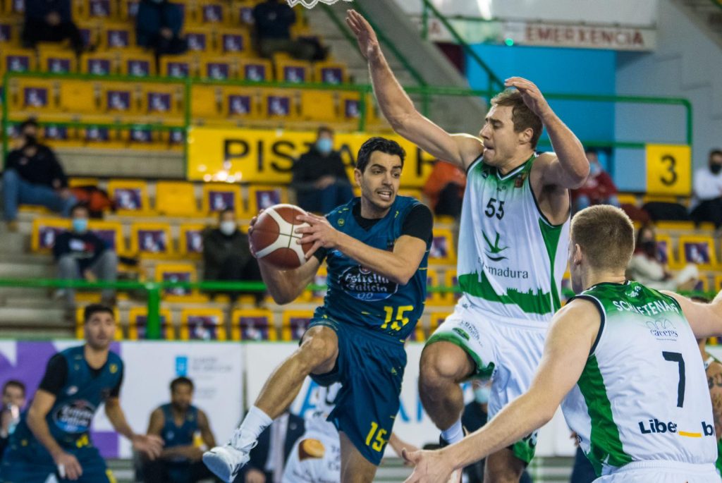 El Cáceres Patrimonio de la Humanidad pierde en Orense, 73-67 CC BASKET