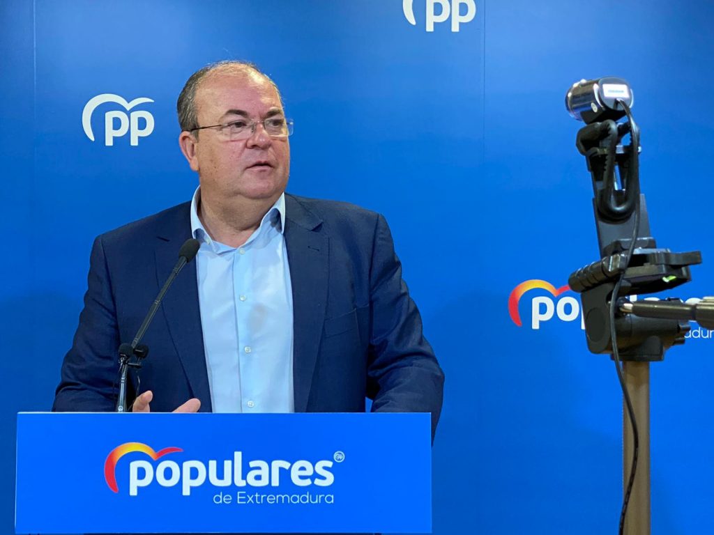 Monago: “Vara no puede estar escondido en el momento más crítico de la historia reciente de Extremadura” monago 2