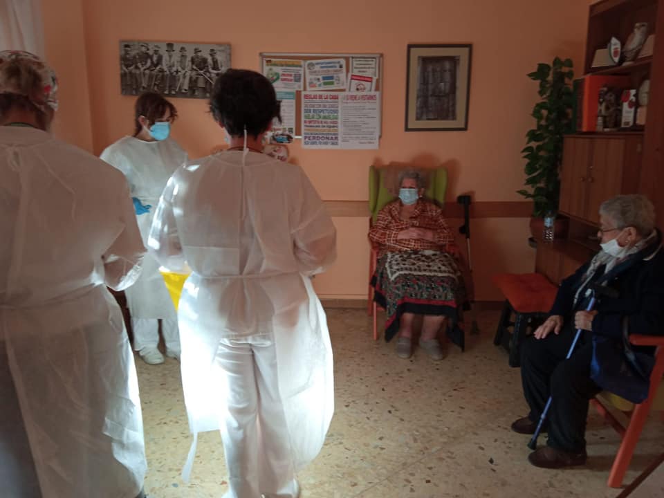 Denuncian la precaria situación de varios trabajadores en el centro de día de Miajadas centro de dia miajdas