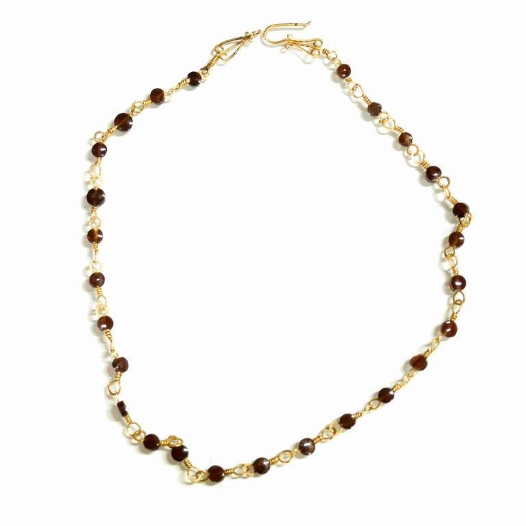 El Consorcio de Mérida realizará una exposición virtual y un libro sobre 80 piezas inéditas de oro, plata y bronce de época romana collar me