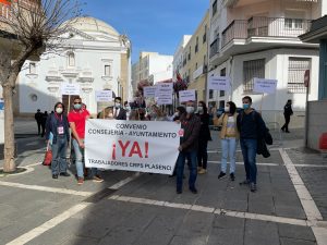 David trabajadores del CRPS de Plasencia en la Asamblea ok