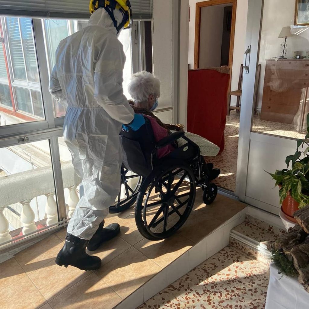 Los bomberos de los parques de Don Benito-Villanueva y Herrera del Duque serán los primeros en vacunarse bombeiro ba