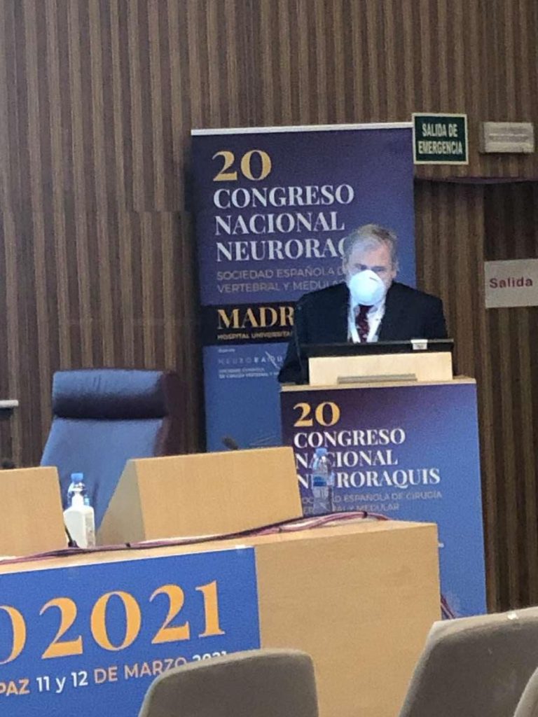 El Servicio de Traumatología de Badajoz recibe por segundo año consecutivo el premio al mejor trabajo científico sobre columna vertebral SANIDAD premio columna vertebral