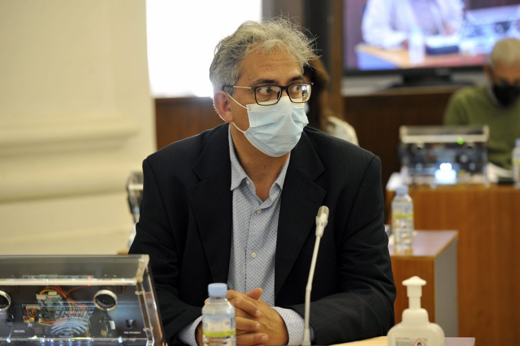 Unidas por Extremadura denuncia el cierre de la Junta de la línea telefónica de ayuda psicológica frente al COVID joaquim macias unidas podemos