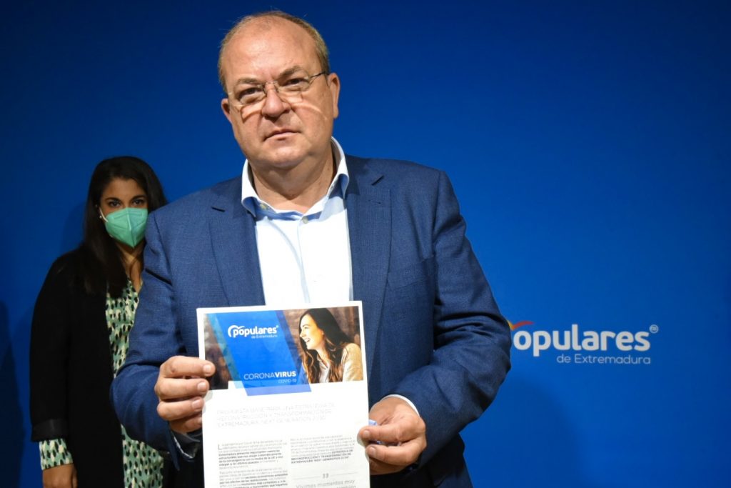 Monago presenta 8 medidas para una Estrategia de Reconstrucción y Transformación de Extremadura monago medidas abril 21