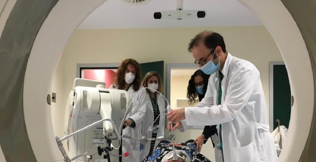 El Hospital Universitario de Cáceres amplía los tratamientos con el equipo de radioterapia intraoperatoria a cuatro tipos de cáncer Radioterapia intraoperatoria 05