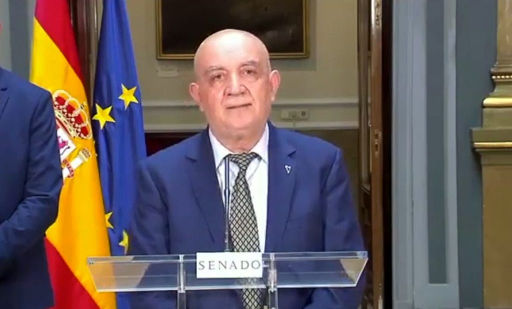 José María Maestre: “Nos encontramos en una de las encrucijadas más importantes, si no la más peligrosa, de nuestra existencia” jose maria maestre en el senado