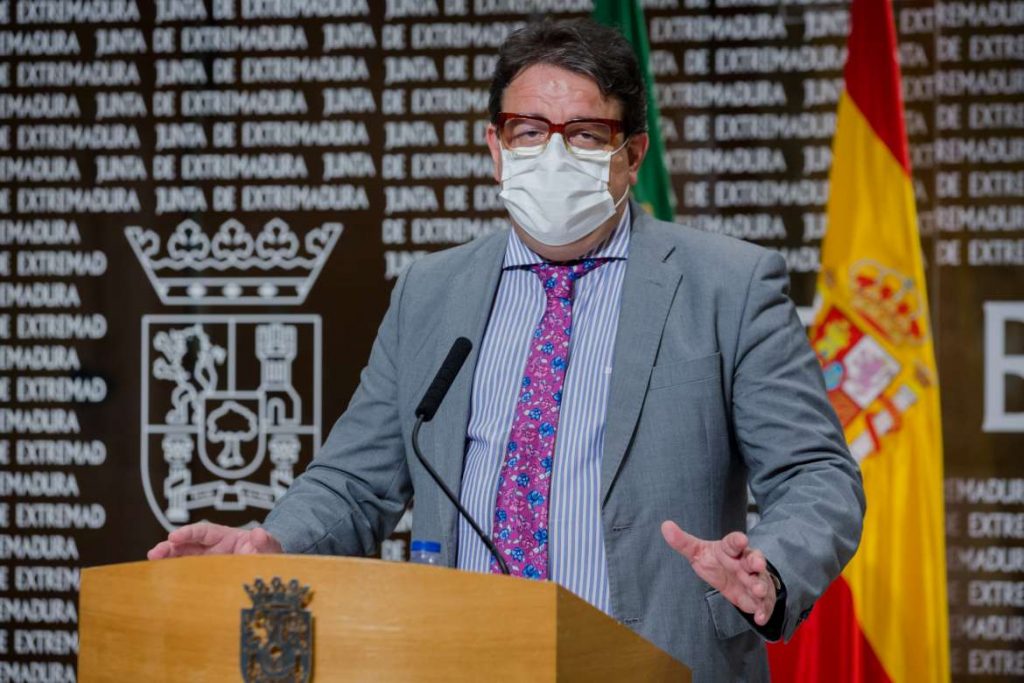 Más de 350.000 extremeños han recibido al menos una dosis de las vacunas contra la Covid-19 vergeles