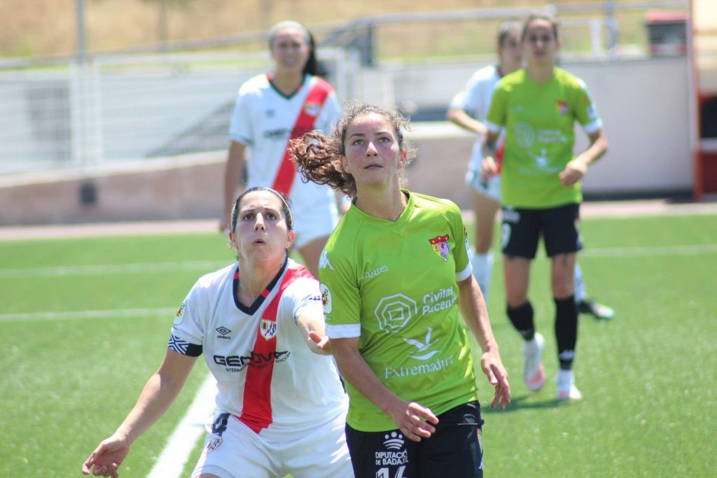 Derrota por 5-0 y descenso del Civitas Santa Teresa Badajoz en su visita al Rayo Vallecano civitas