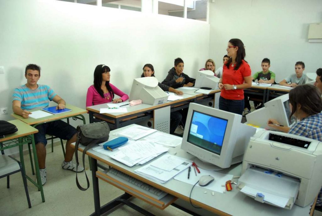 Convocado el proceso de admisión y matriculación para cursar ciclos de FP Básica en modalidad presencial completa fp