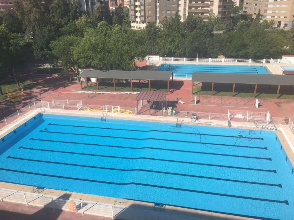 Las piscinas de verano de la Ciudad Deportiva de Cáceres abrirán al público el 18 de junio pscina caceres