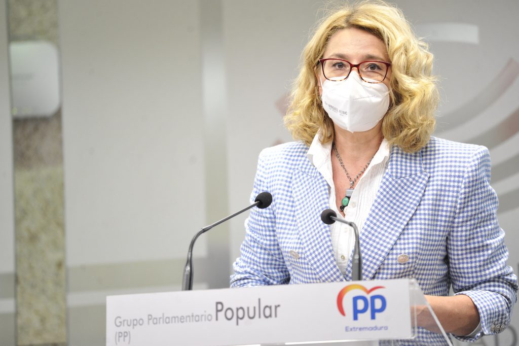 Teniente. PP, afirma que la comisión de investigación sobre el Festival de Mérida es una cuestión de dignidad teniente pp