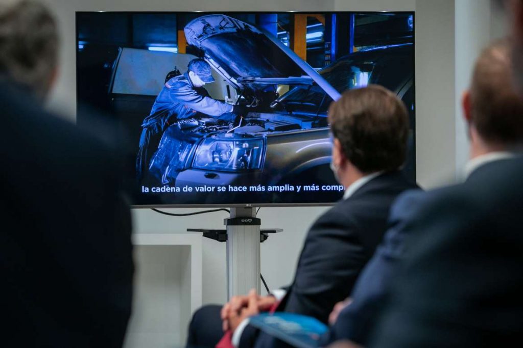 Presentación del PERTE, plan estratégico para el desarrollo del vehículo eléctrico y conectado perte