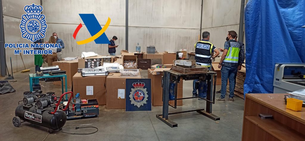 Desarticulado en Badajoz un grupo delictivo que distribuía tabaco de contrabando sin control arancelario, sanitario y fiscal suceso ba