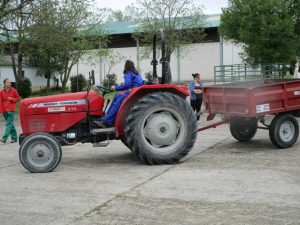 tractor