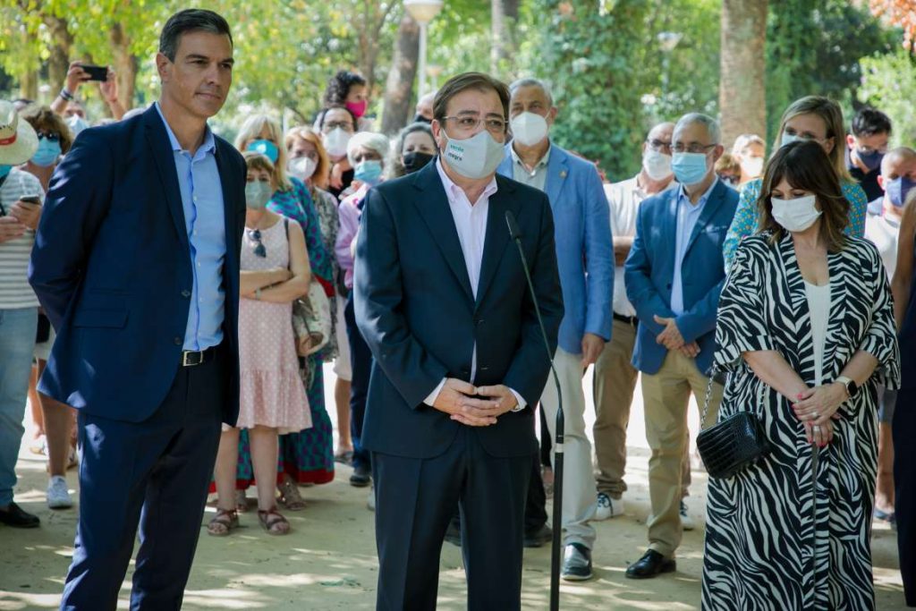 Vara afirma que Extremadura será de las primeras regiones en llegar a la revolución verde y digital vara sanchez