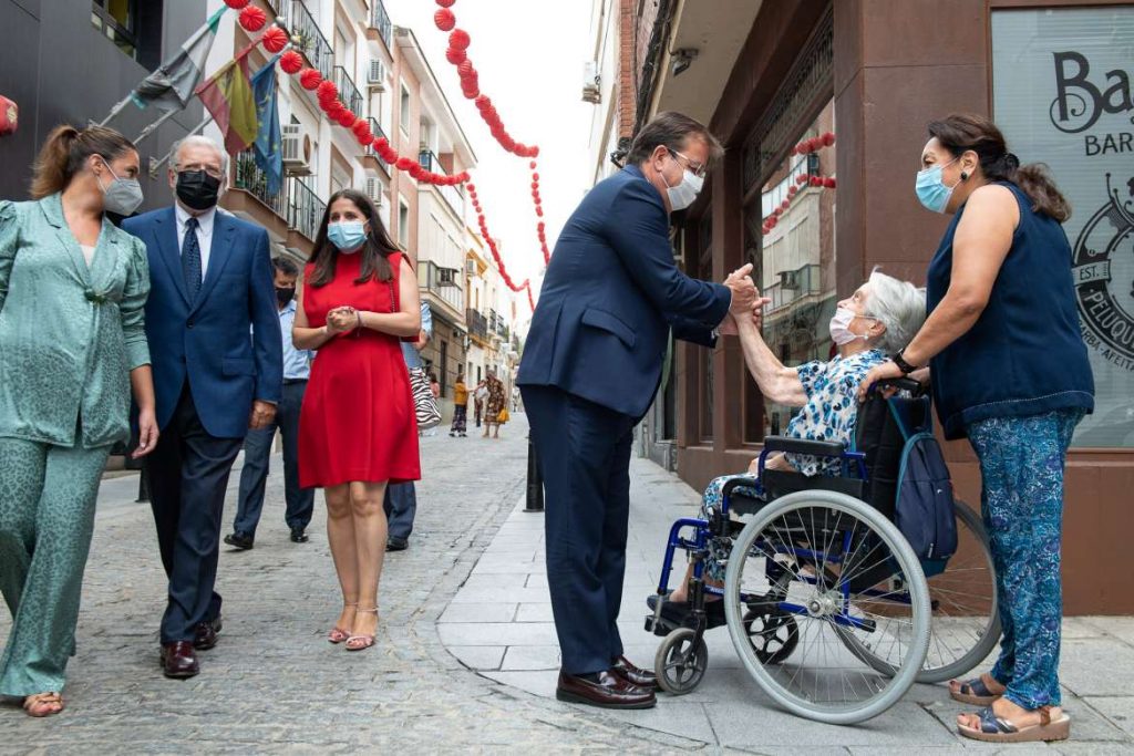 En los próximos meses se desarrollará la Ley de Apoyo, Asistencia y Reconocimiento a las Víctimas de Terrorismo de Extremadura 6 SEPTIEMBRE PTE VICTIMAS TERRORISMO 19