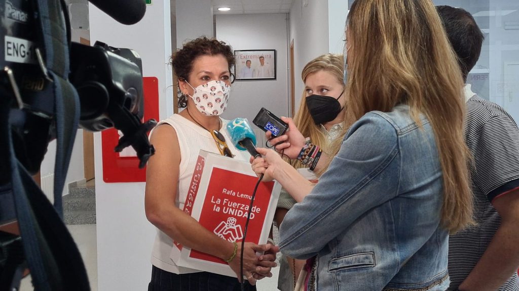 El Equipo de la candidatura de Rafael Lemus presenta los avales necesarios para su reelección como Secretario General del PSOE de la provincia de Badajoz Entrega de Avales
