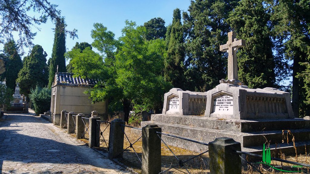 CSIF denuncia que la insalubridad de las instalaciones municipales del cementerio de Cáceres afecta a la salud de los trabajadores cementerio de caceres