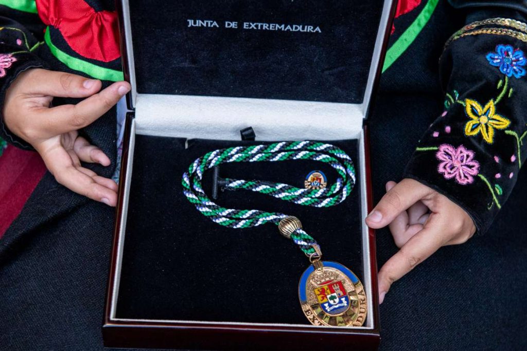 La formación, la cultura y el deporte, protagonistas de las Medallas de Extremadura 2021 medalla